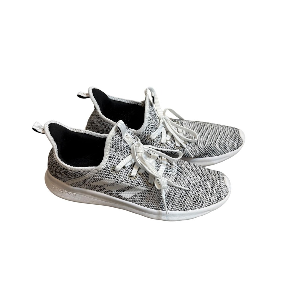 Women's adidas cloudform running sneakers sz9 white